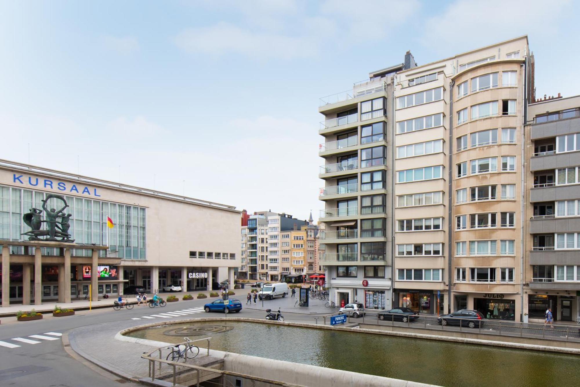Deluxe 3 Bedrooms With Casino View At The And Free Parking Apartamento